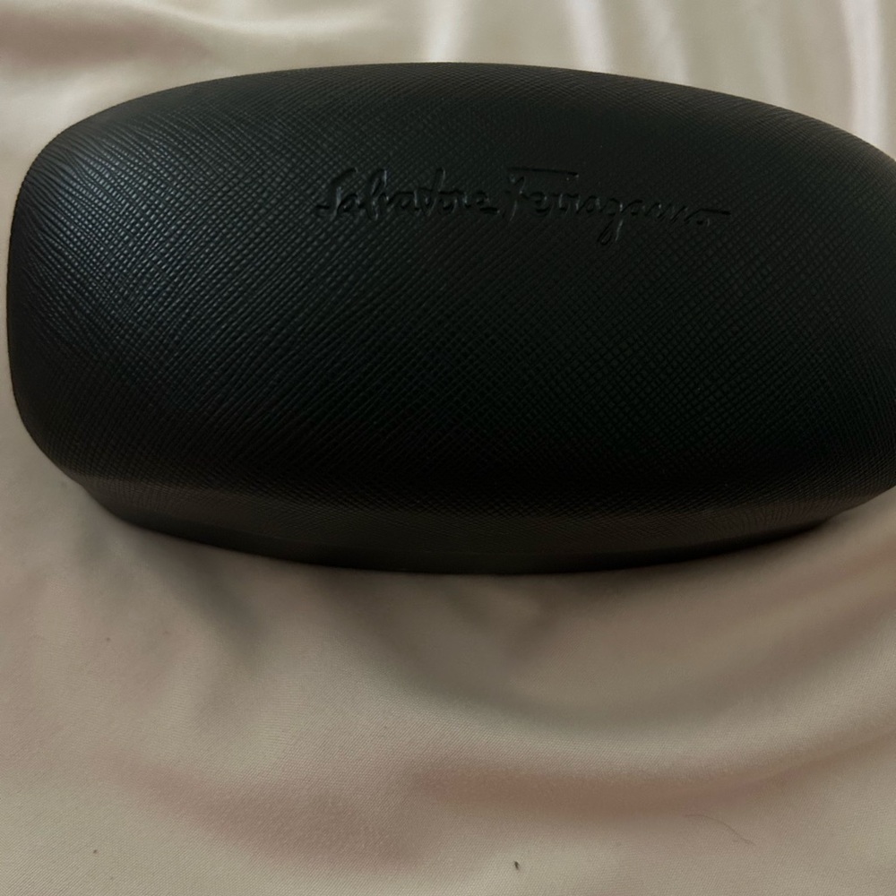 Round Glass Frames - image 6